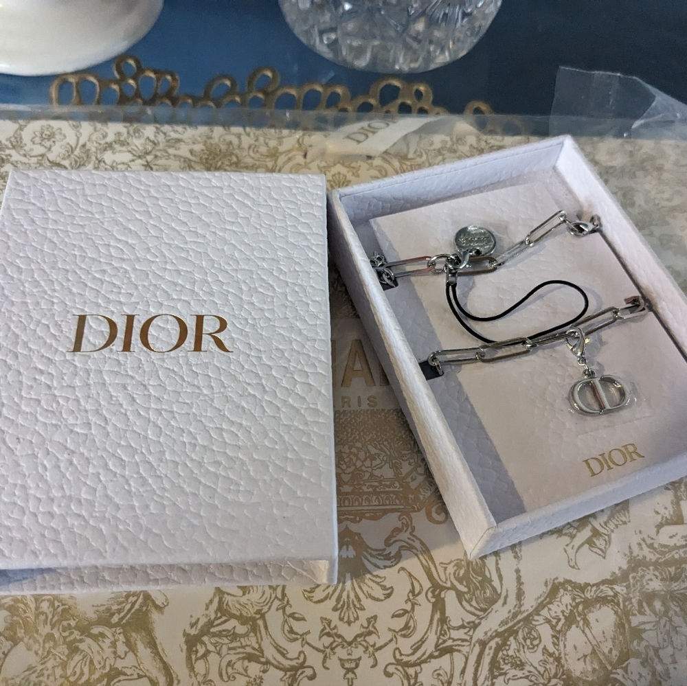 Dior Phone charm - Picture 5 of 11